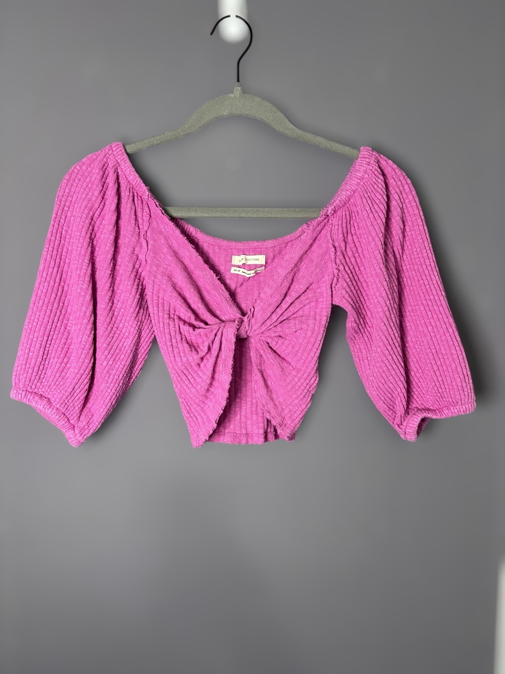 Urban Outfitters Pink Front Knot Puff Sleeve Crop Top XS